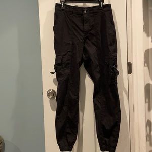 Garage Black Cargo Pants Size Large Juniors